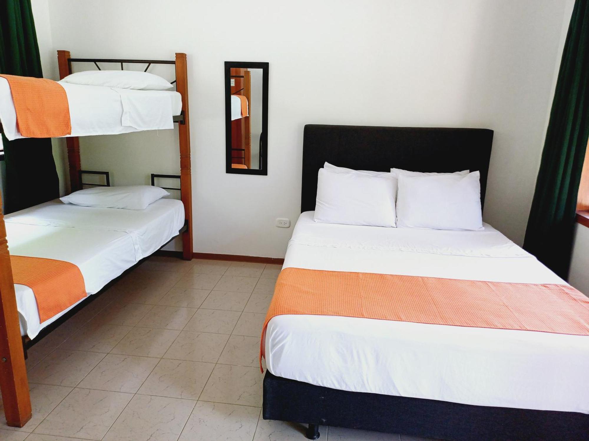 Hotel Campestre La Gaitana Tobia Eksteriør bilde