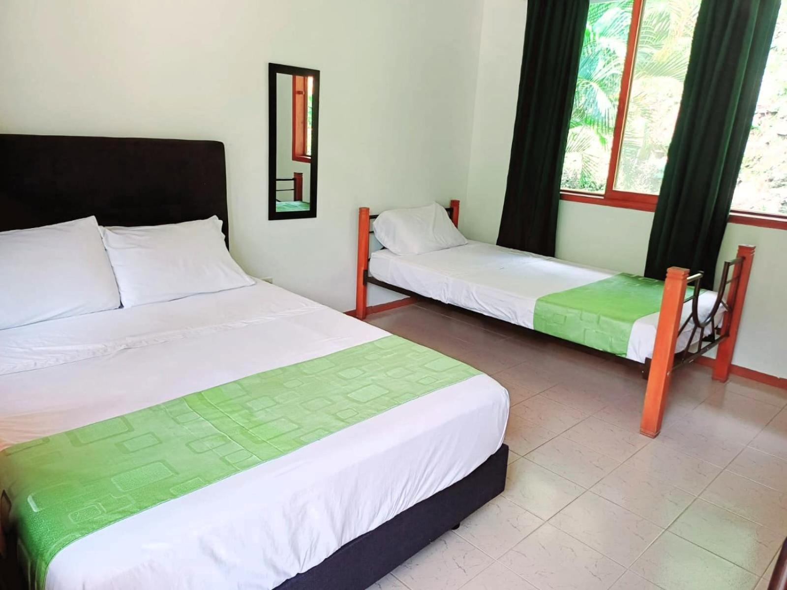 Hotel Campestre La Gaitana Tobia Eksteriør bilde